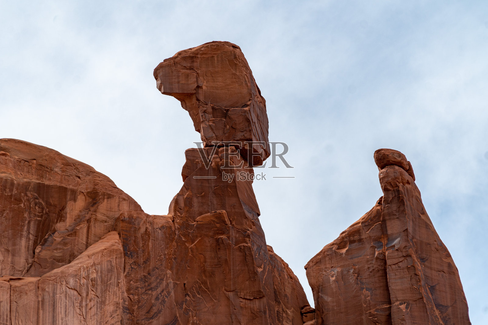 拱门国家公园中午照片摄影图片