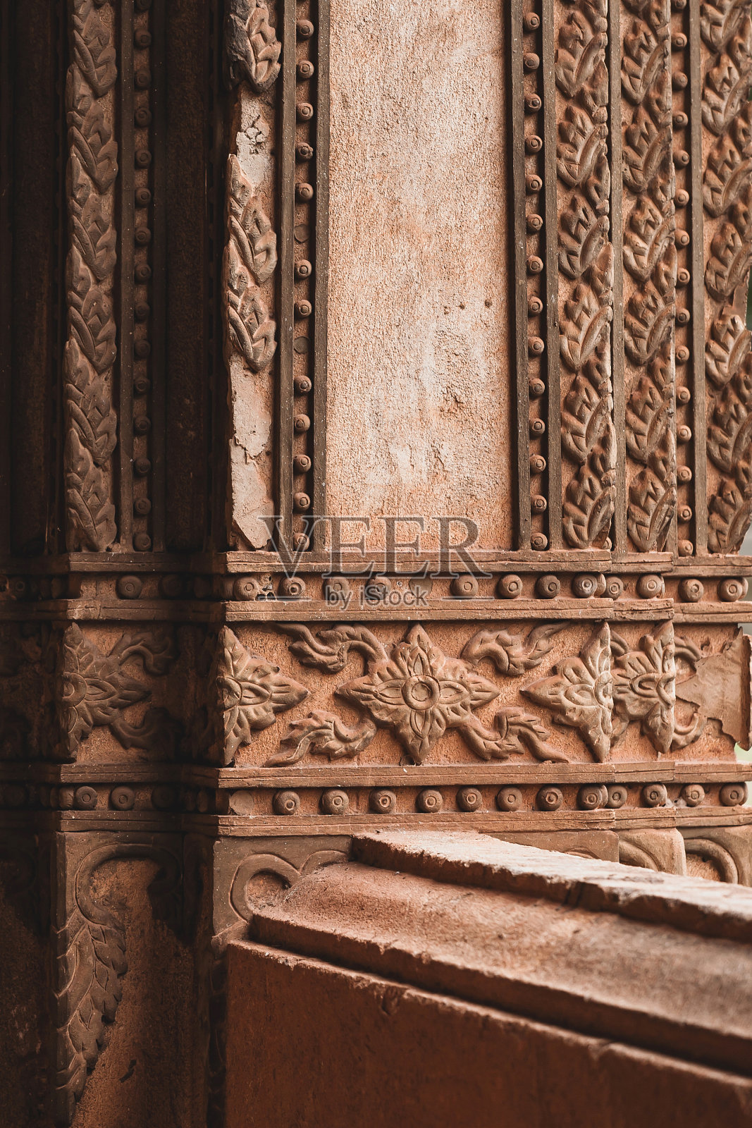 古佛寺的灰泥装饰。照片摄影图片