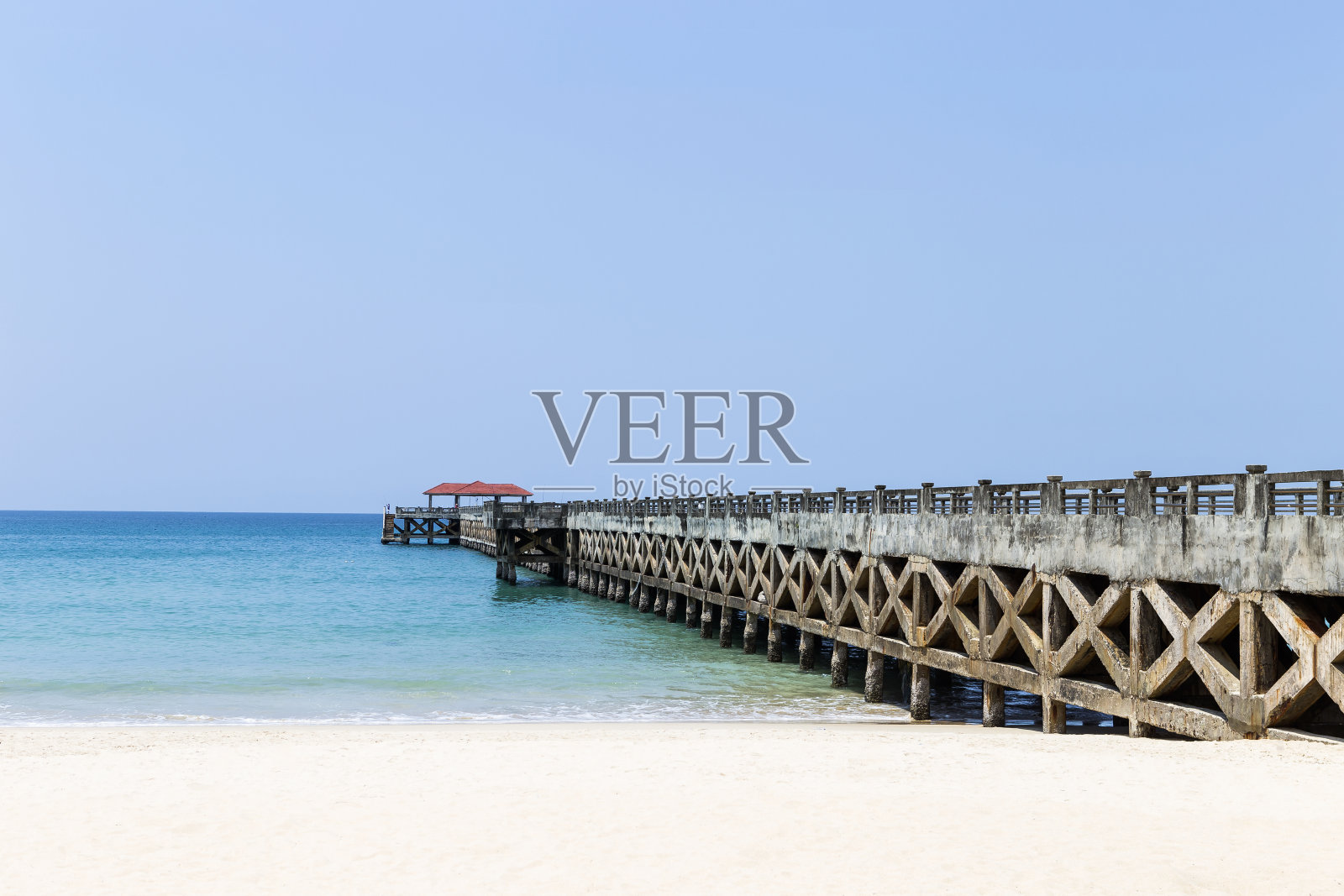 泰国考拉的混凝土码头照片摄影图片