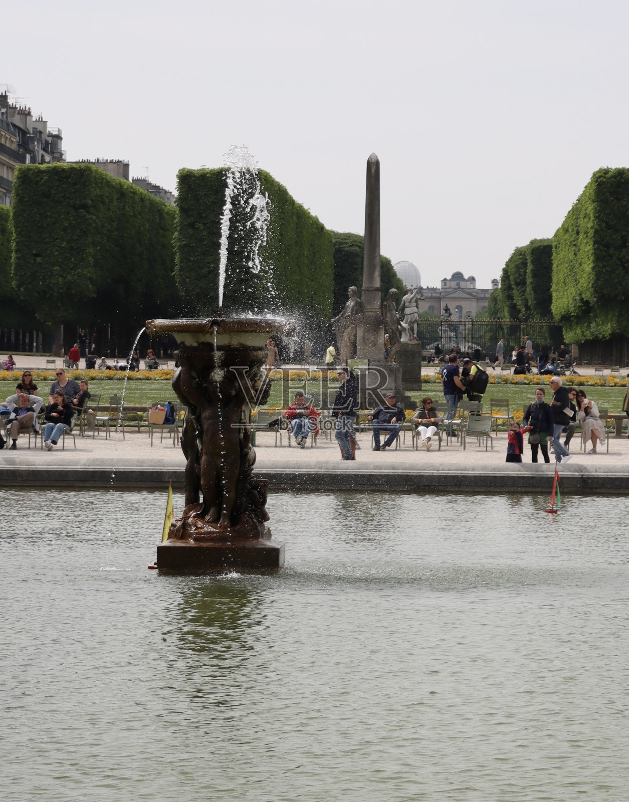 巴黎游客照片摄影图片