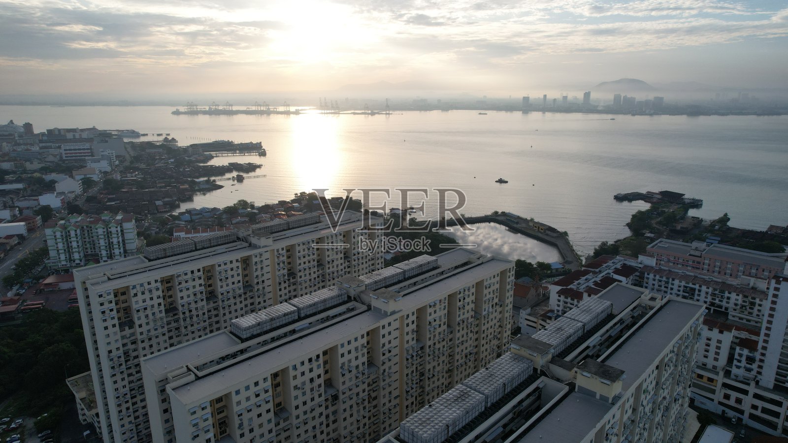 亚美尼亚街和乔治敦附近的迷人风景照片摄影图片