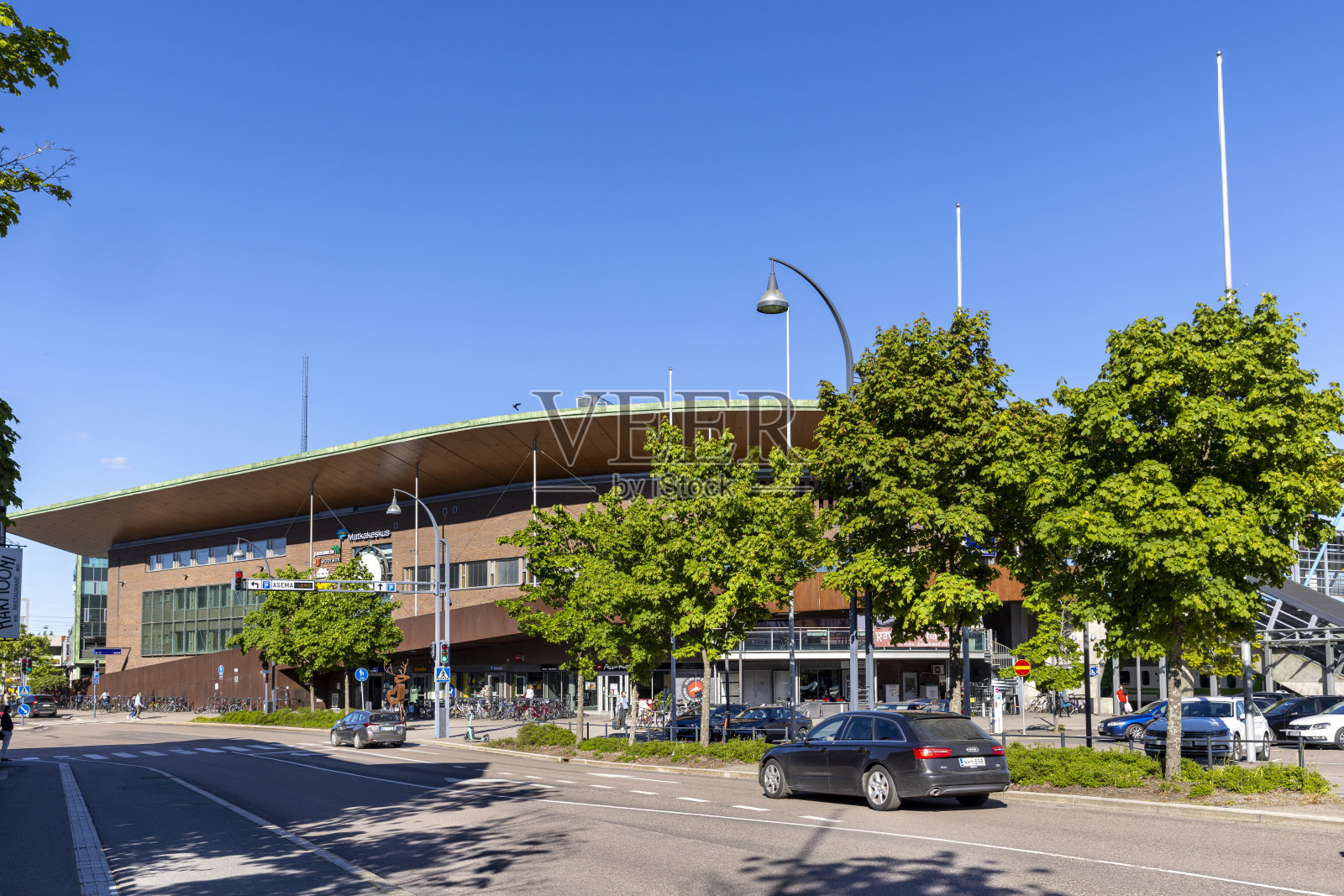 Jyväskylä交通枢纽在一个明亮的夏日照片摄影图片