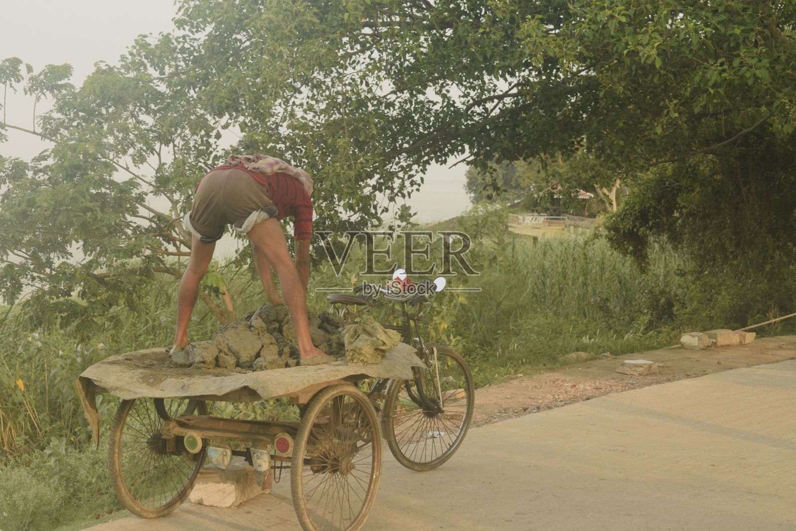 载荷循环范照片摄影图片