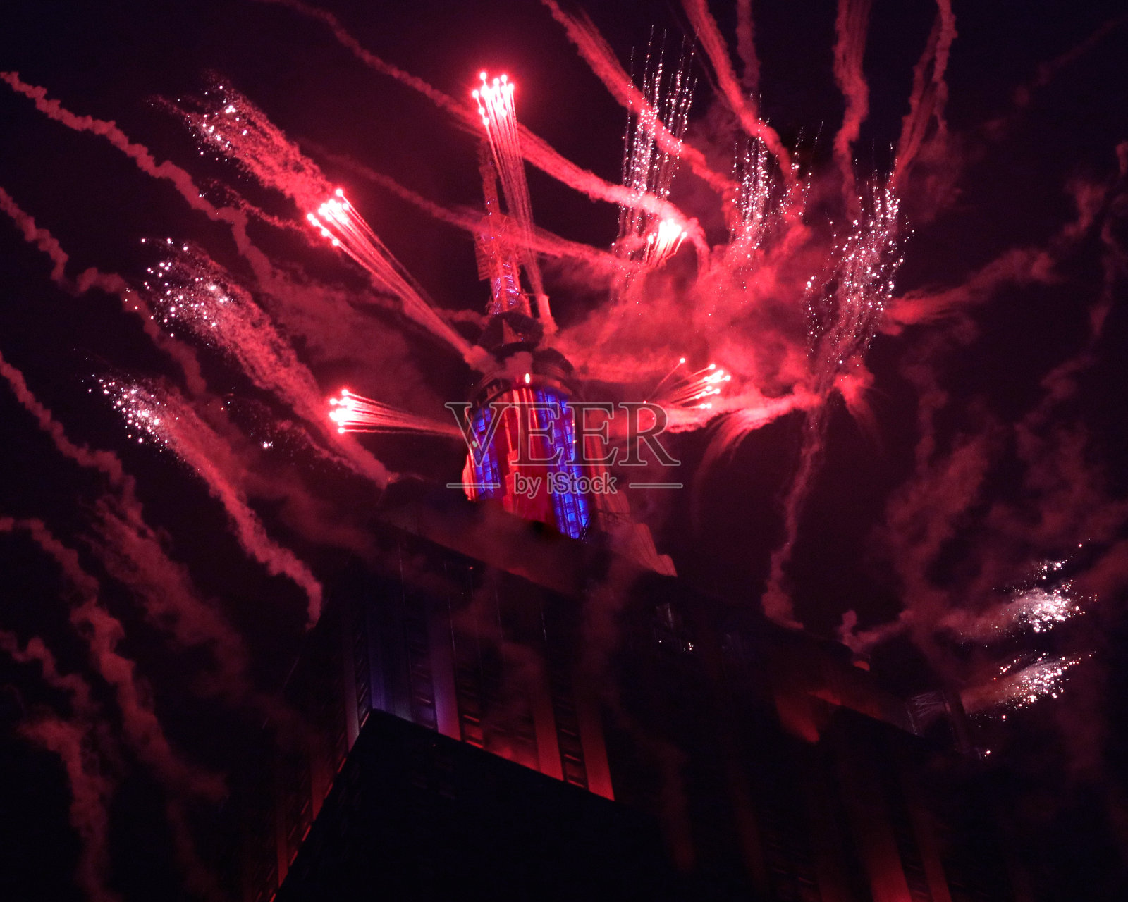 7月4日，帝国大厦烟火与大吹大擂2照片摄影图片