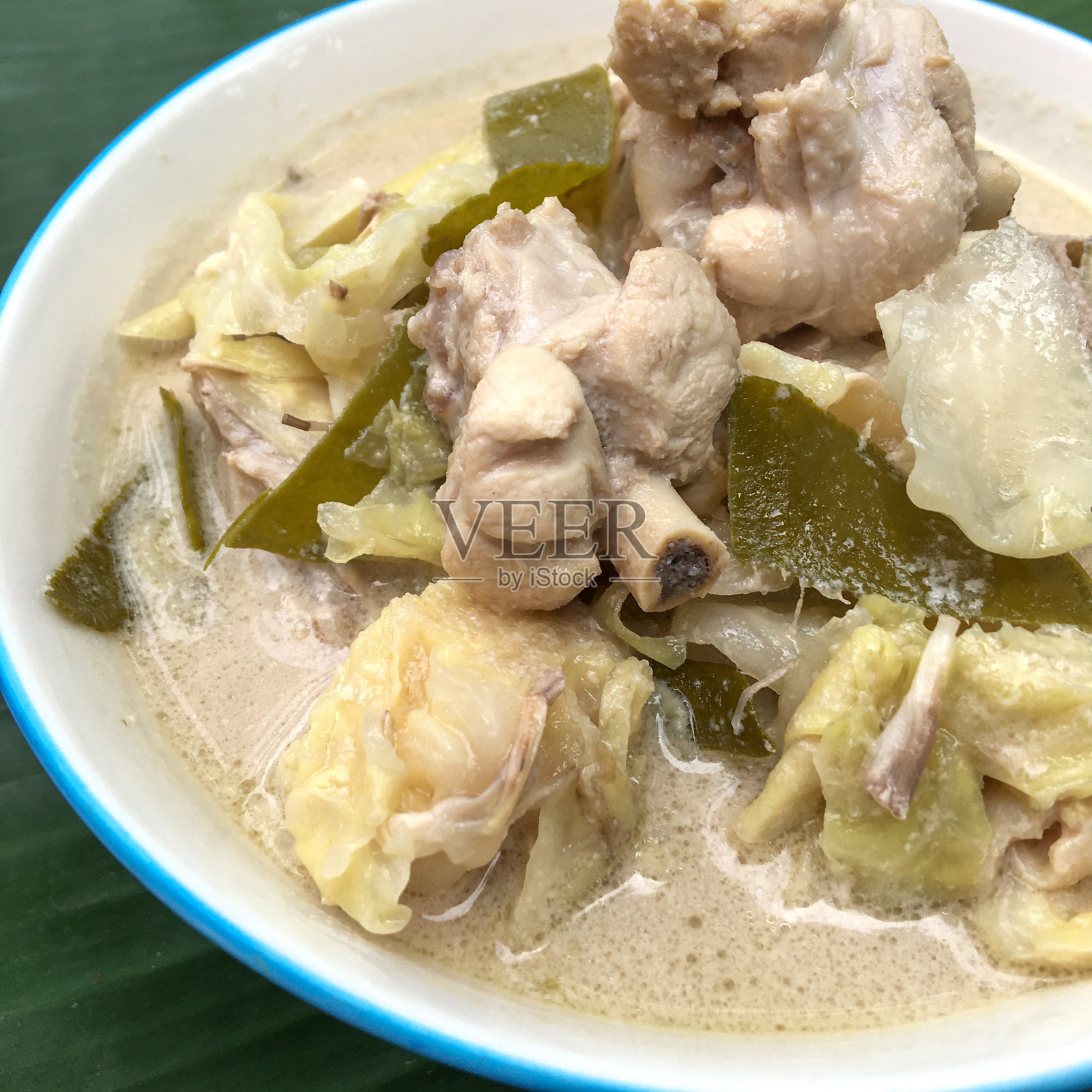 冬茶鸡照片摄影图片