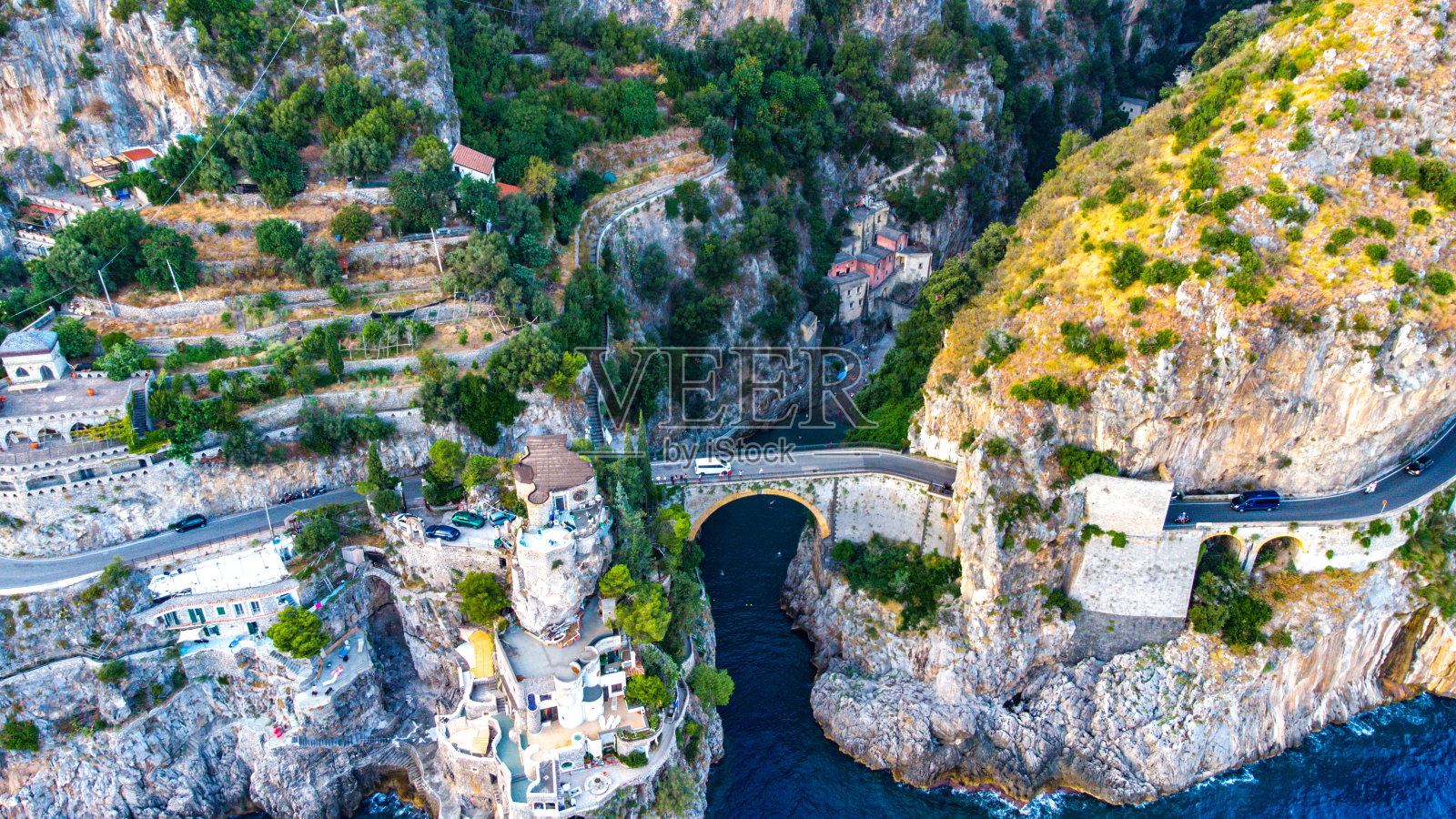 阿马尔菲海岸索伦托卡普里岛和波西塔诺日出和日落全景照片摄影图片