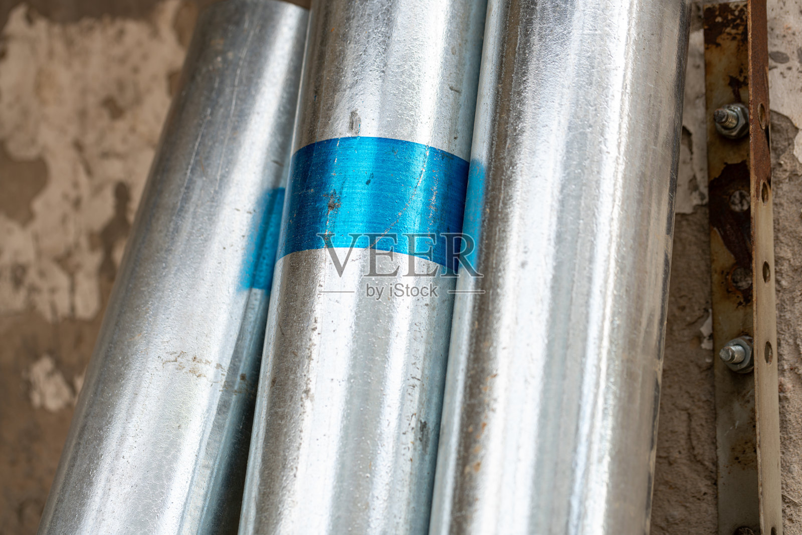 闪亮的金属管照片摄影图片