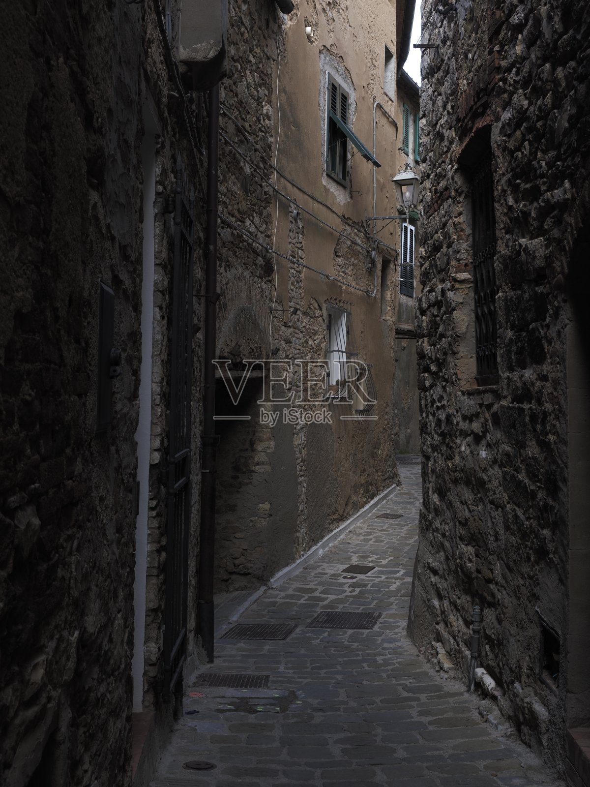 起源于中世纪的古老托斯卡纳村庄照片摄影图片