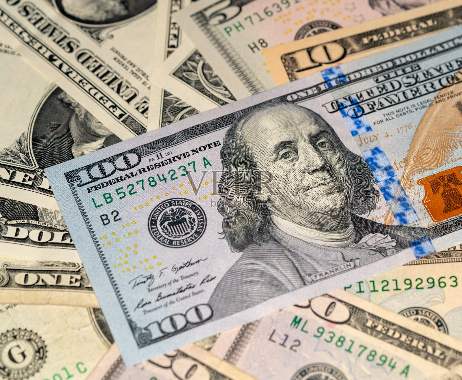 特写一组美元钞票照片摄影图片