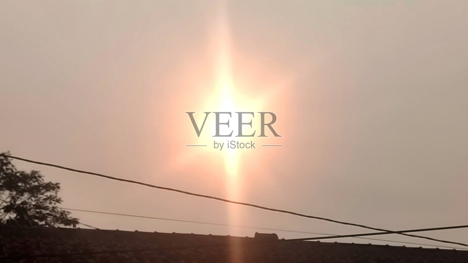 干燥的午后阳光普照照片摄影图片