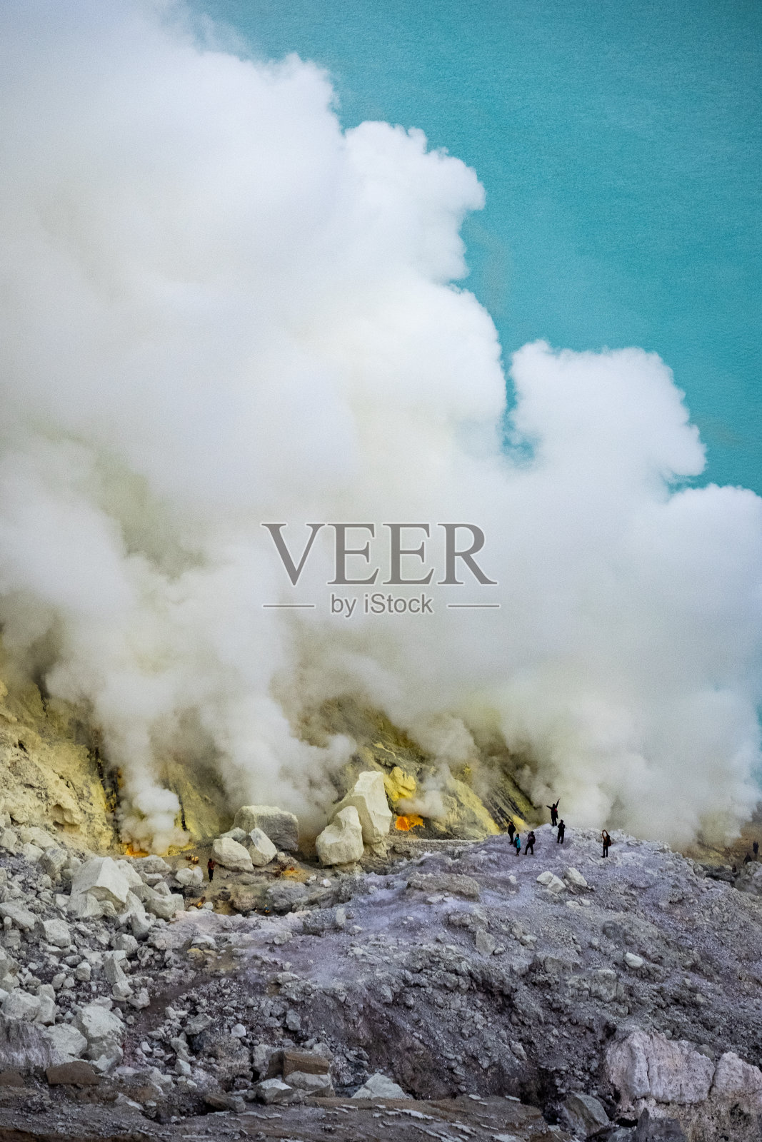 伊真火山口的索尔法塔拉照片摄影图片