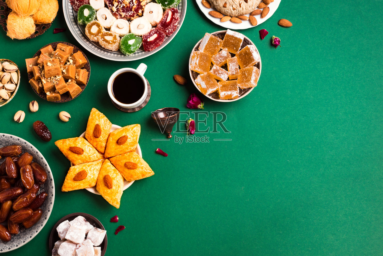 采购产品中东甜点，土耳其甜点，阿拉伯甜点照片摄影图片