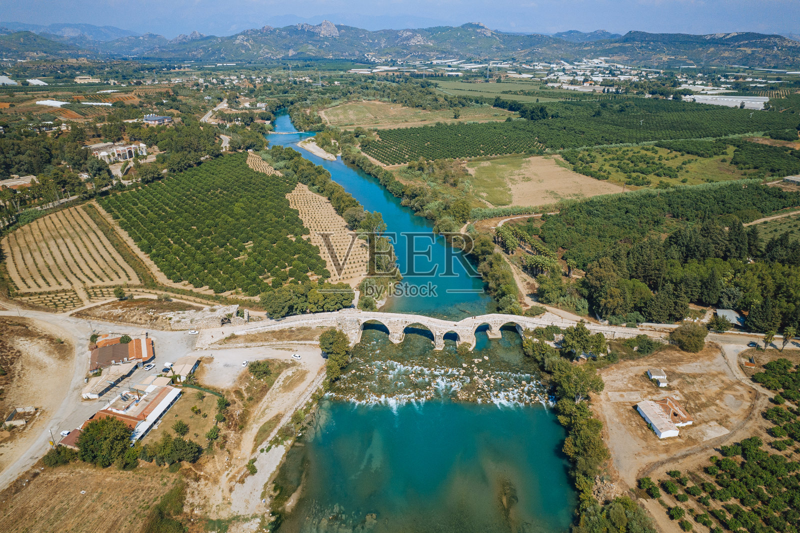 土耳其安塔利亚阿斯潘多斯古城的渡槽照片摄影图片