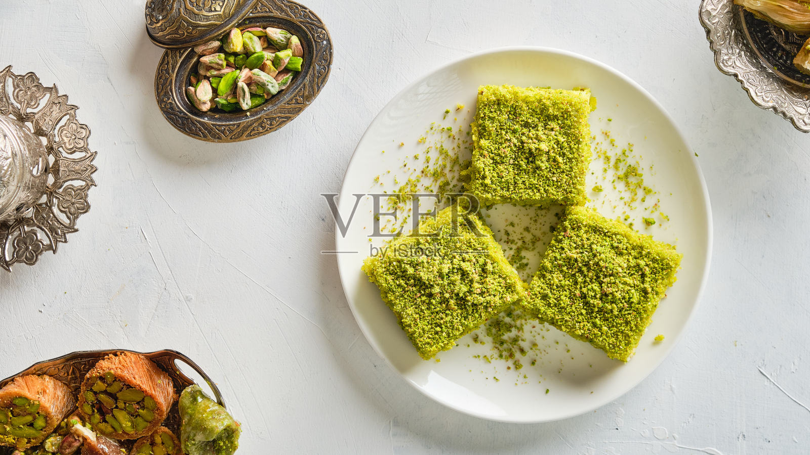 土耳其甜食加开心果果仁照片摄影图片