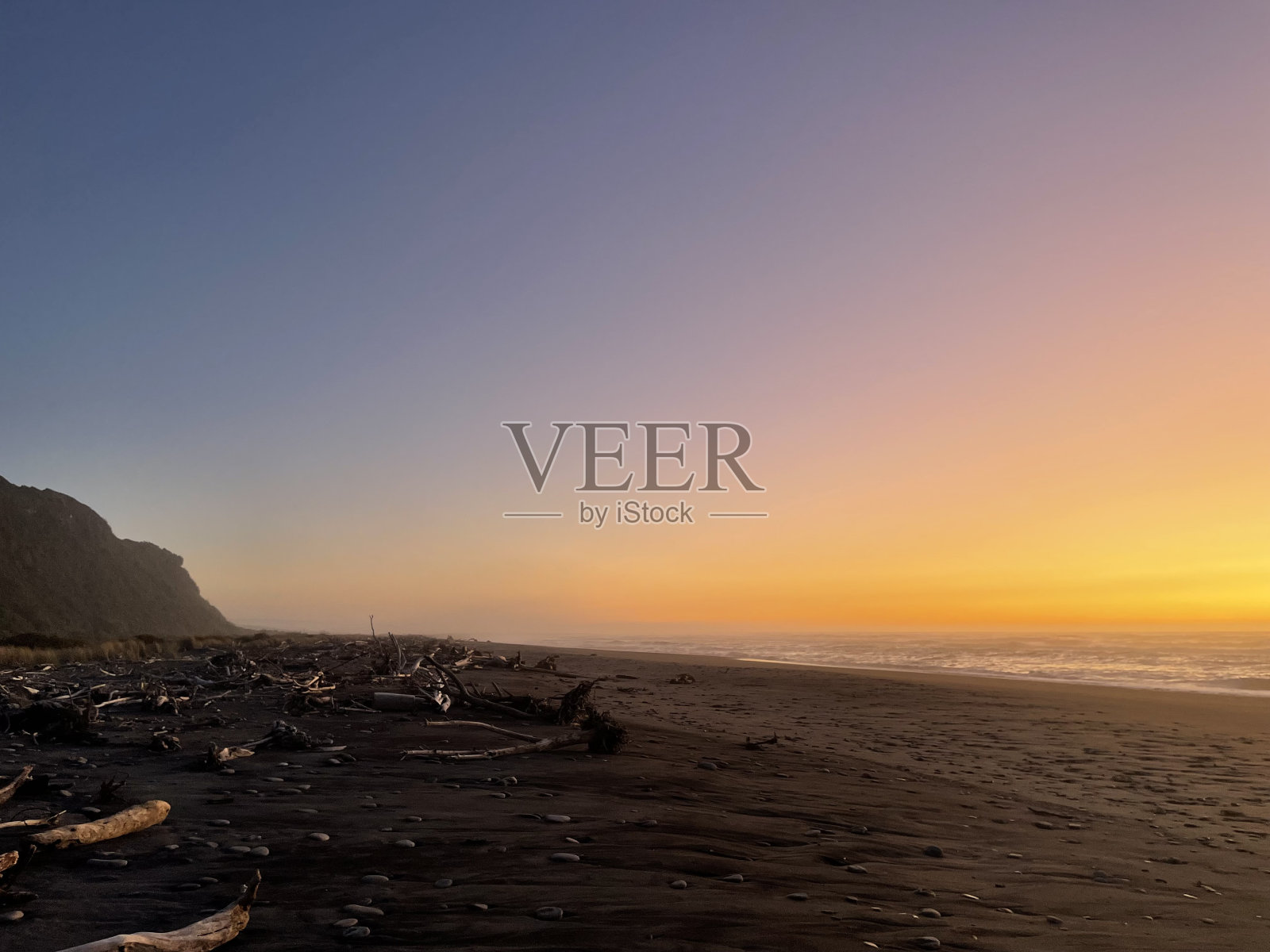 日落后美丽的天空照片摄影图片