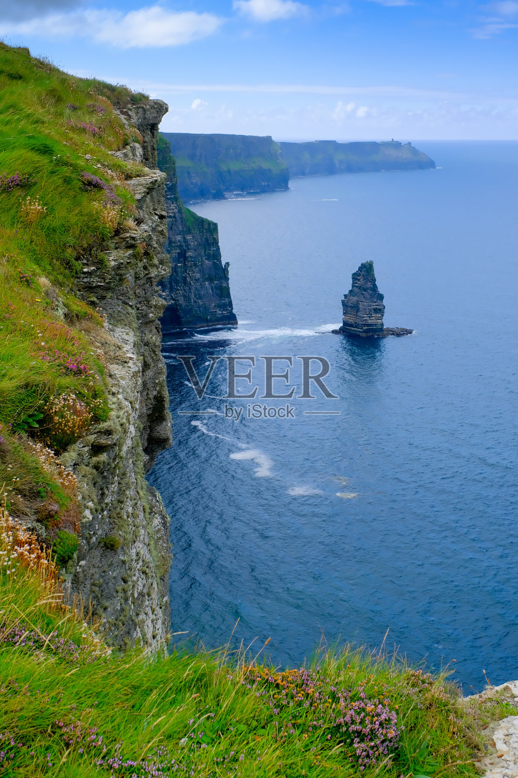 爱尔兰西海岸的悬崖照片摄影图片