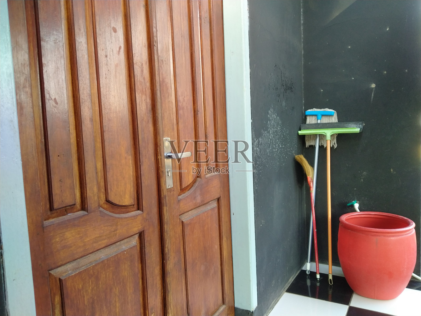 房子阳台照片摄影图片