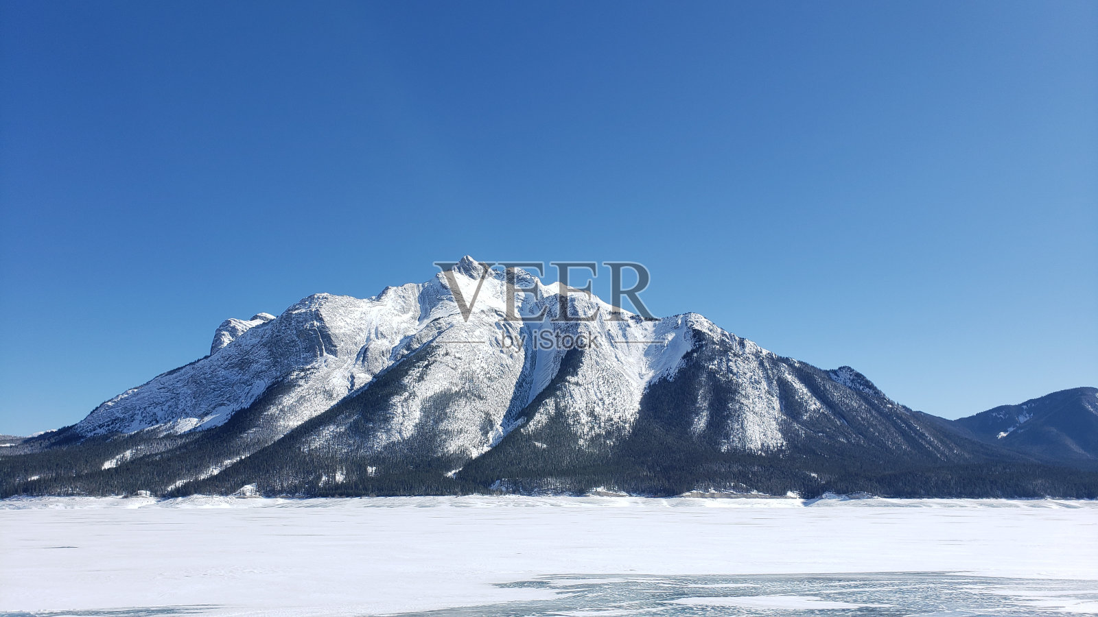 的雪山照片摄影图片