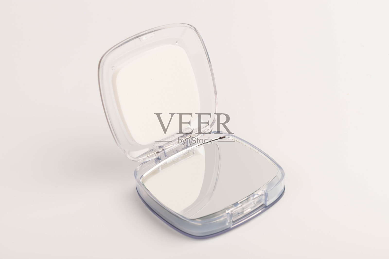 白底化妆镜。文本空间。照片摄影图片
