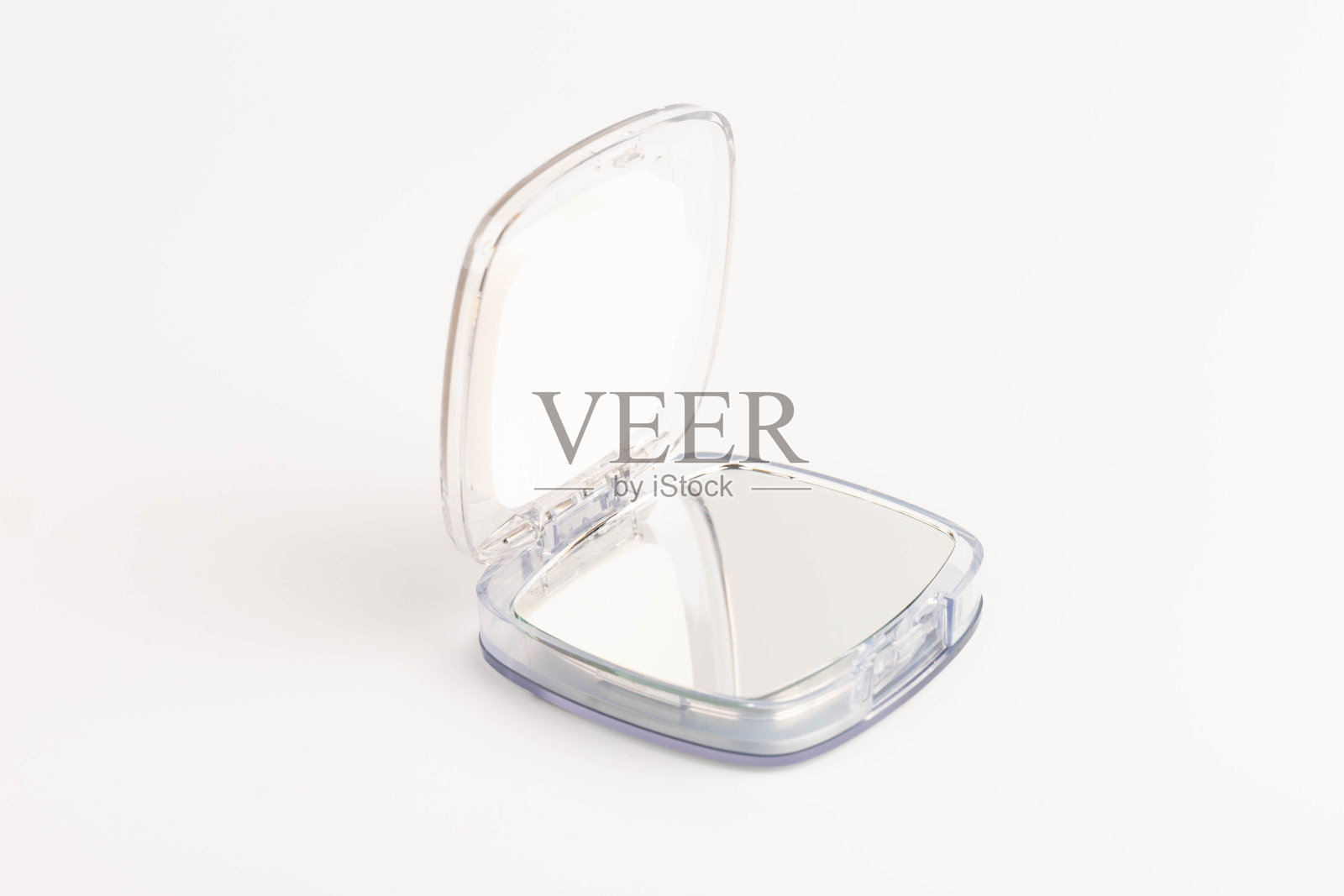 白底化妆镜。文本空间。照片摄影图片