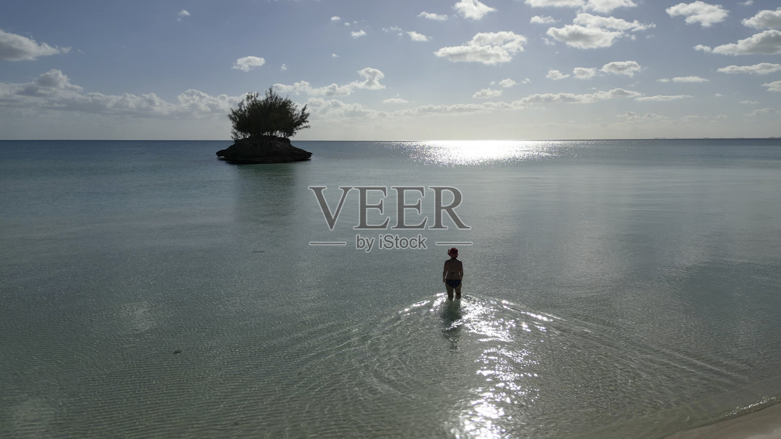 海岸线和加勒比海的鸟瞰图照片摄影图片