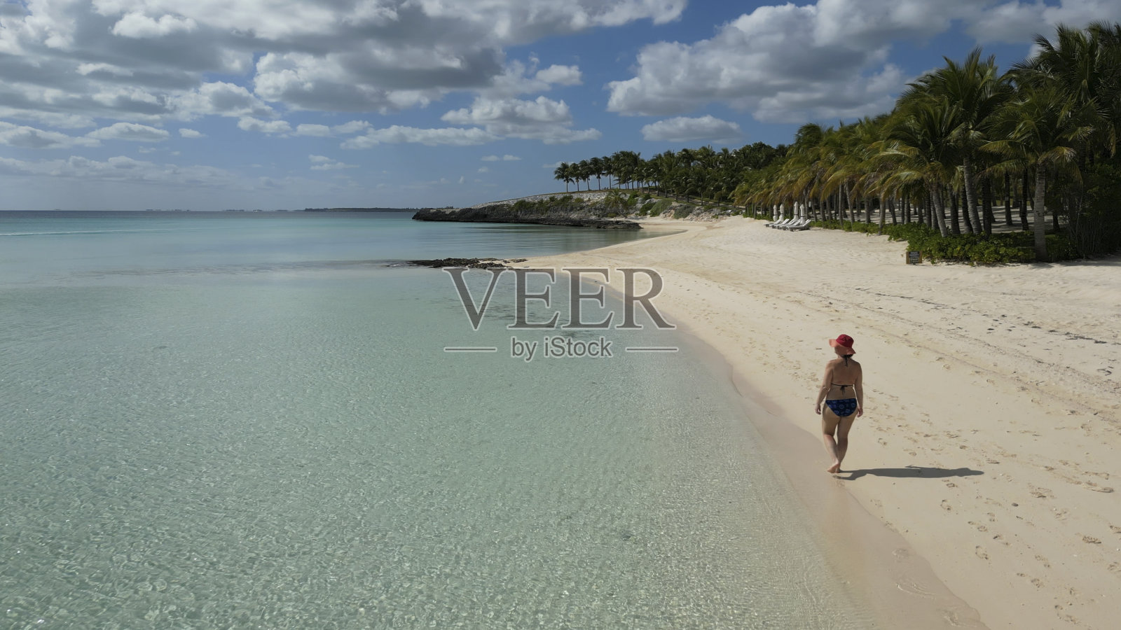 海岸线和加勒比海的鸟瞰图照片摄影图片