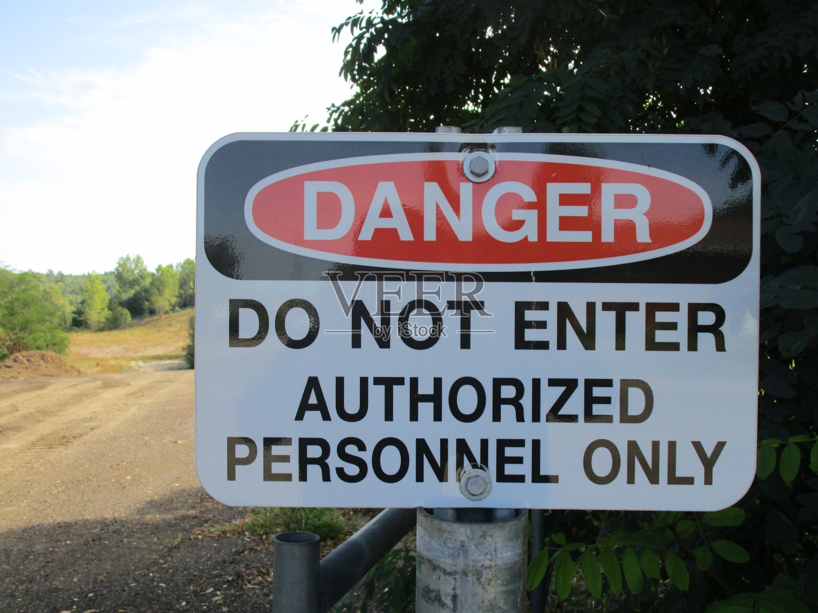 危险禁止进入标志照片摄影图片