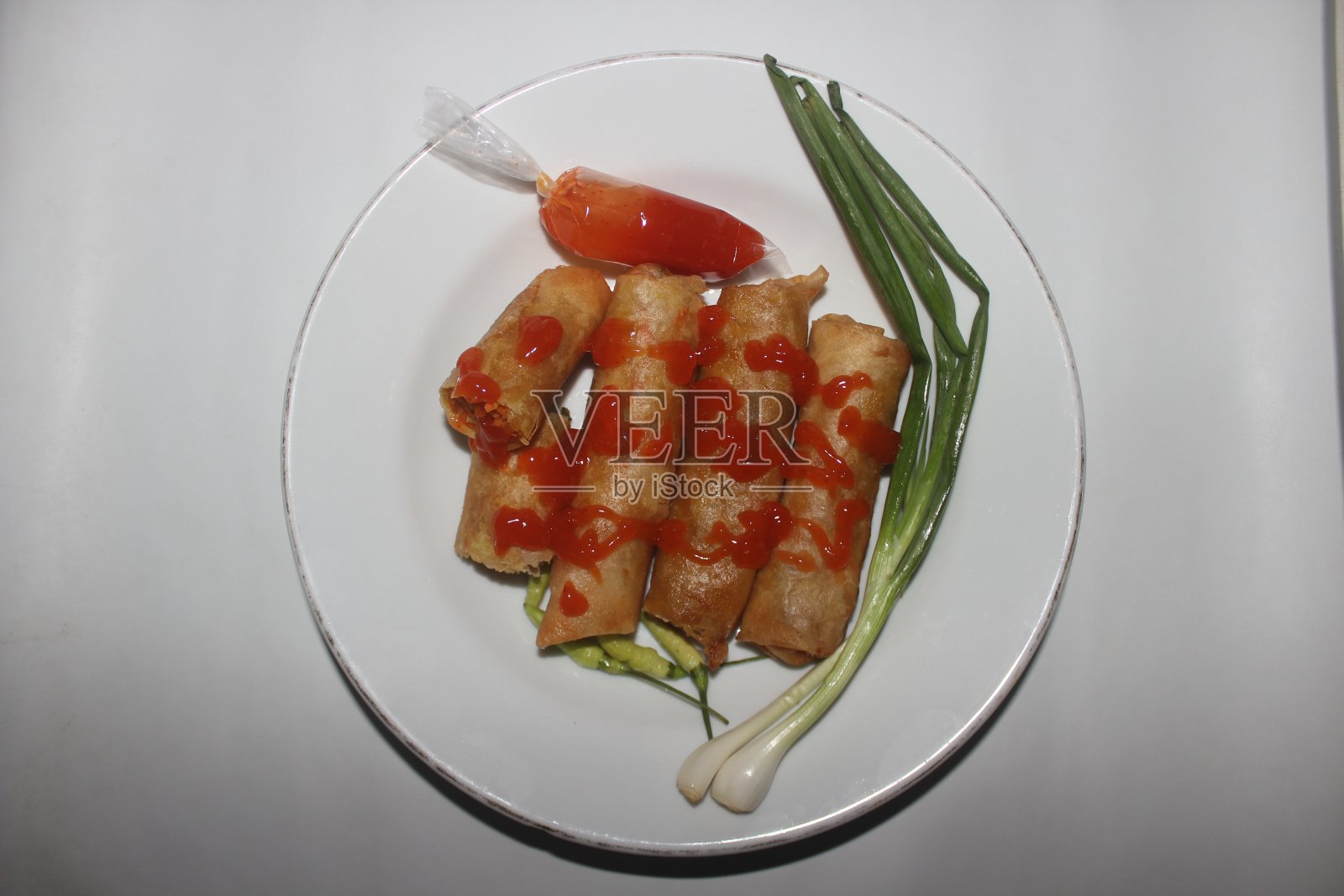 传统的印尼食物是春卷照片摄影图片