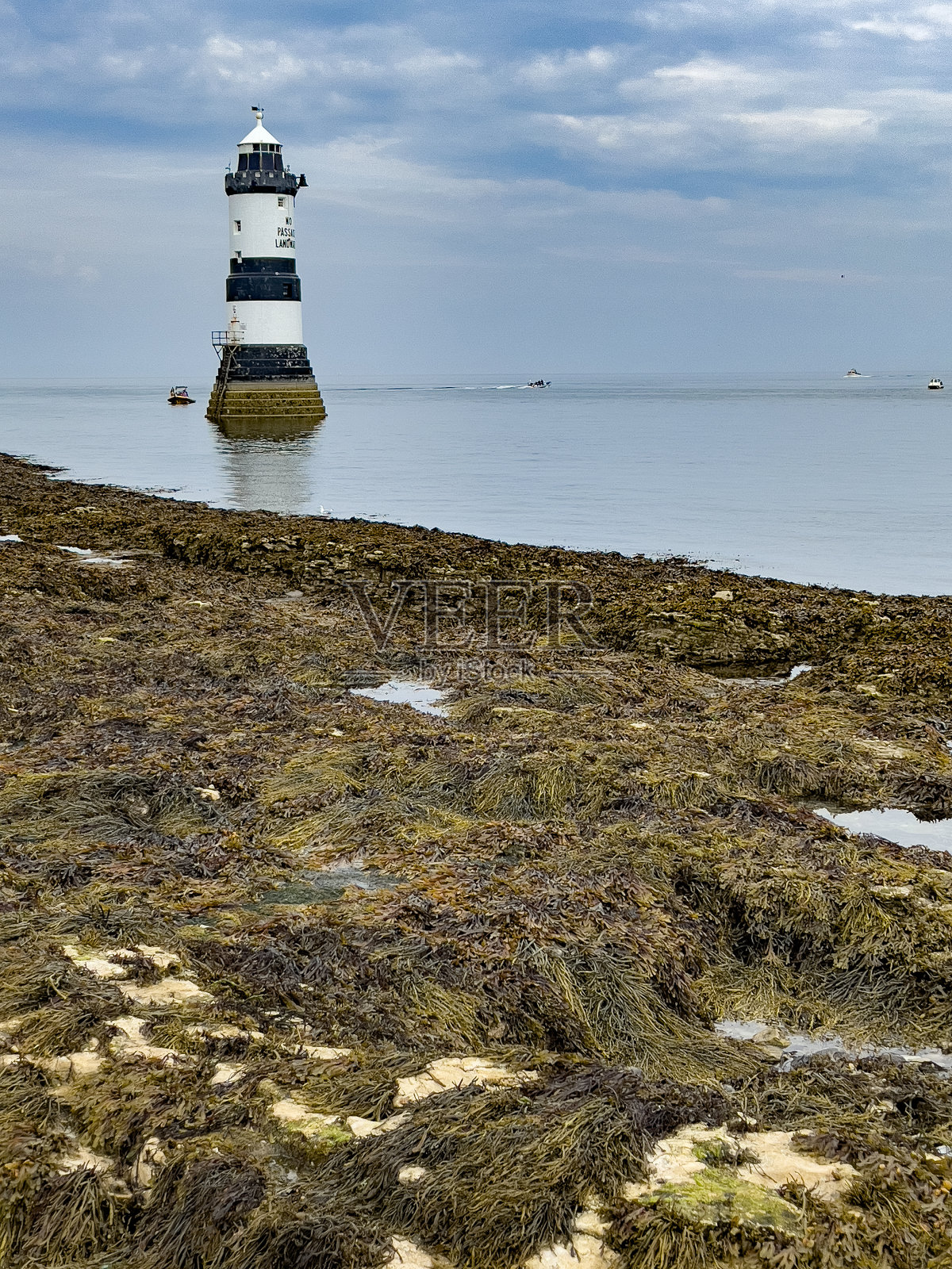 彭蒙灯塔-安格尔西岛-威尔士照片摄影图片