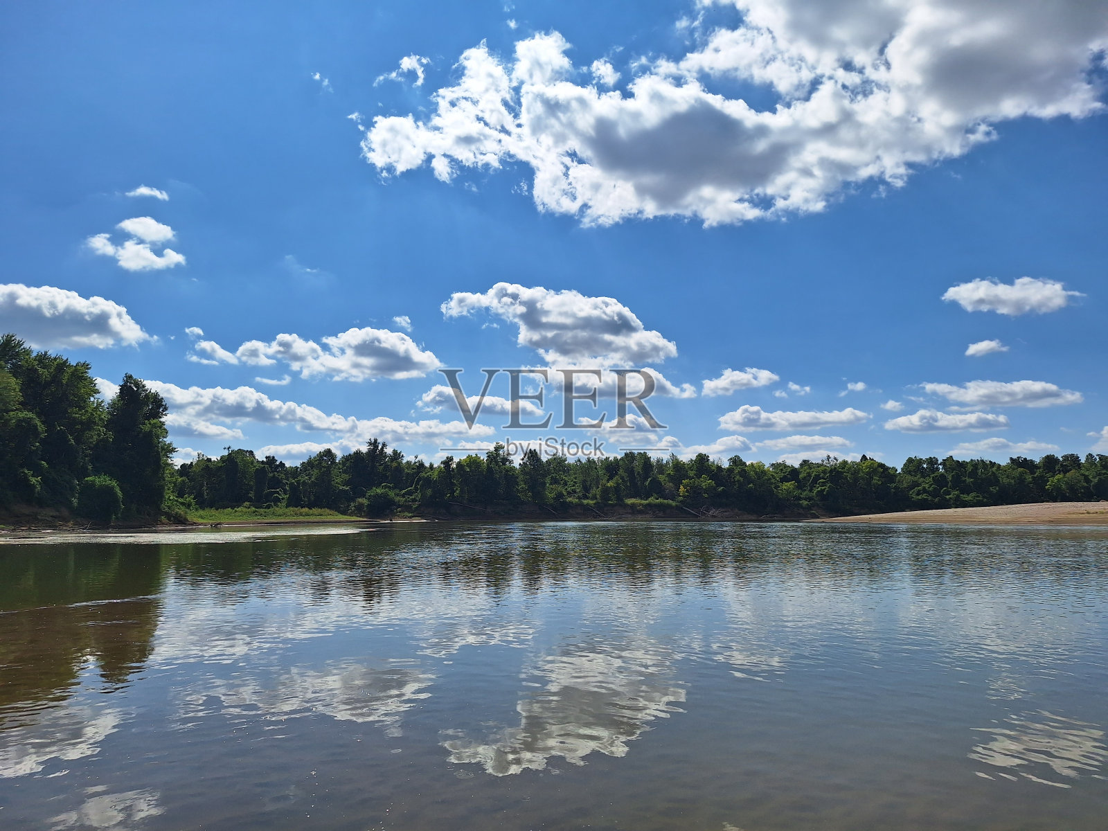 乡下人海滩照片摄影图片