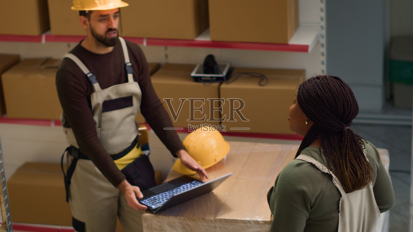 仓库供应链审核照片摄影图片