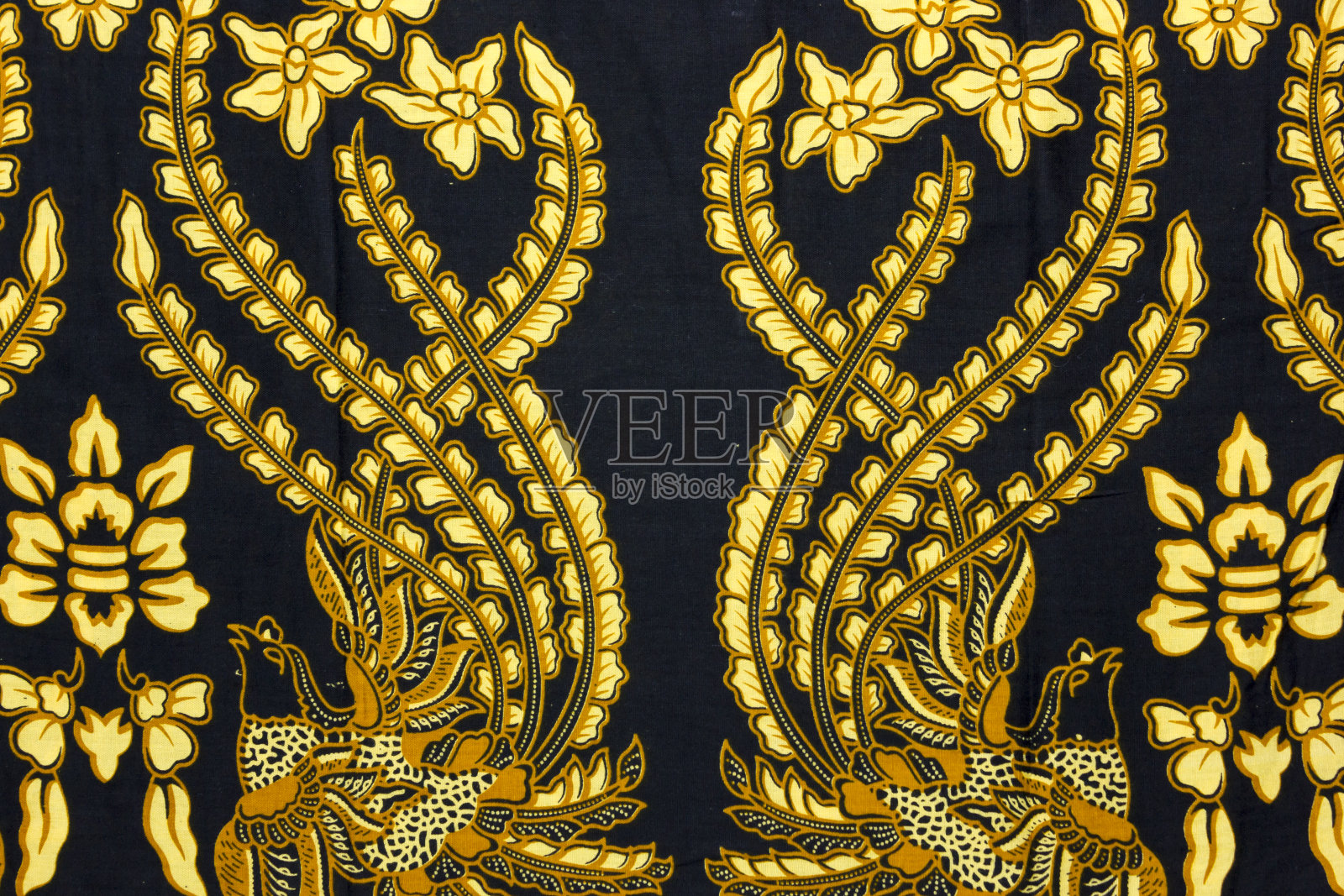 印尼传统蜡染织物，带有印花图案照片摄影图片