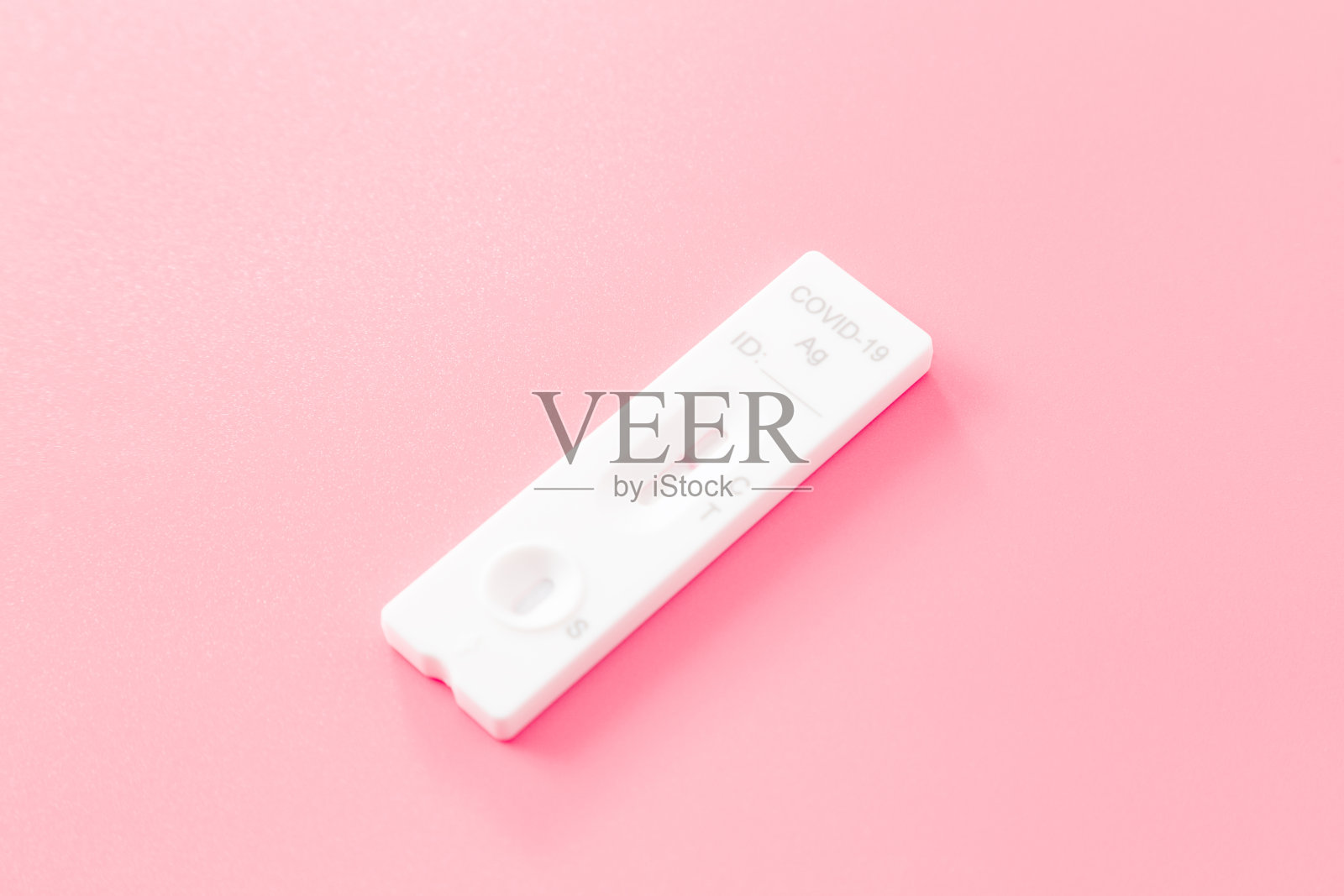 冠状病毒抗原检测试剂盒照片摄影图片