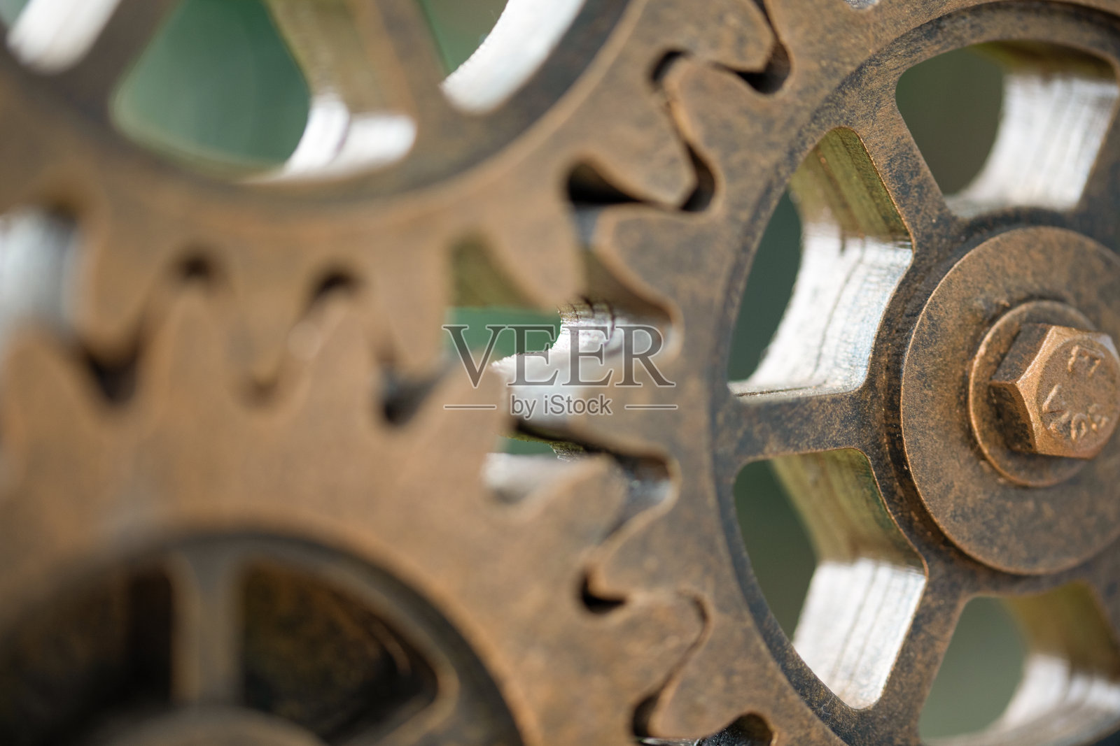 金属齿轮的近景照片摄影图片