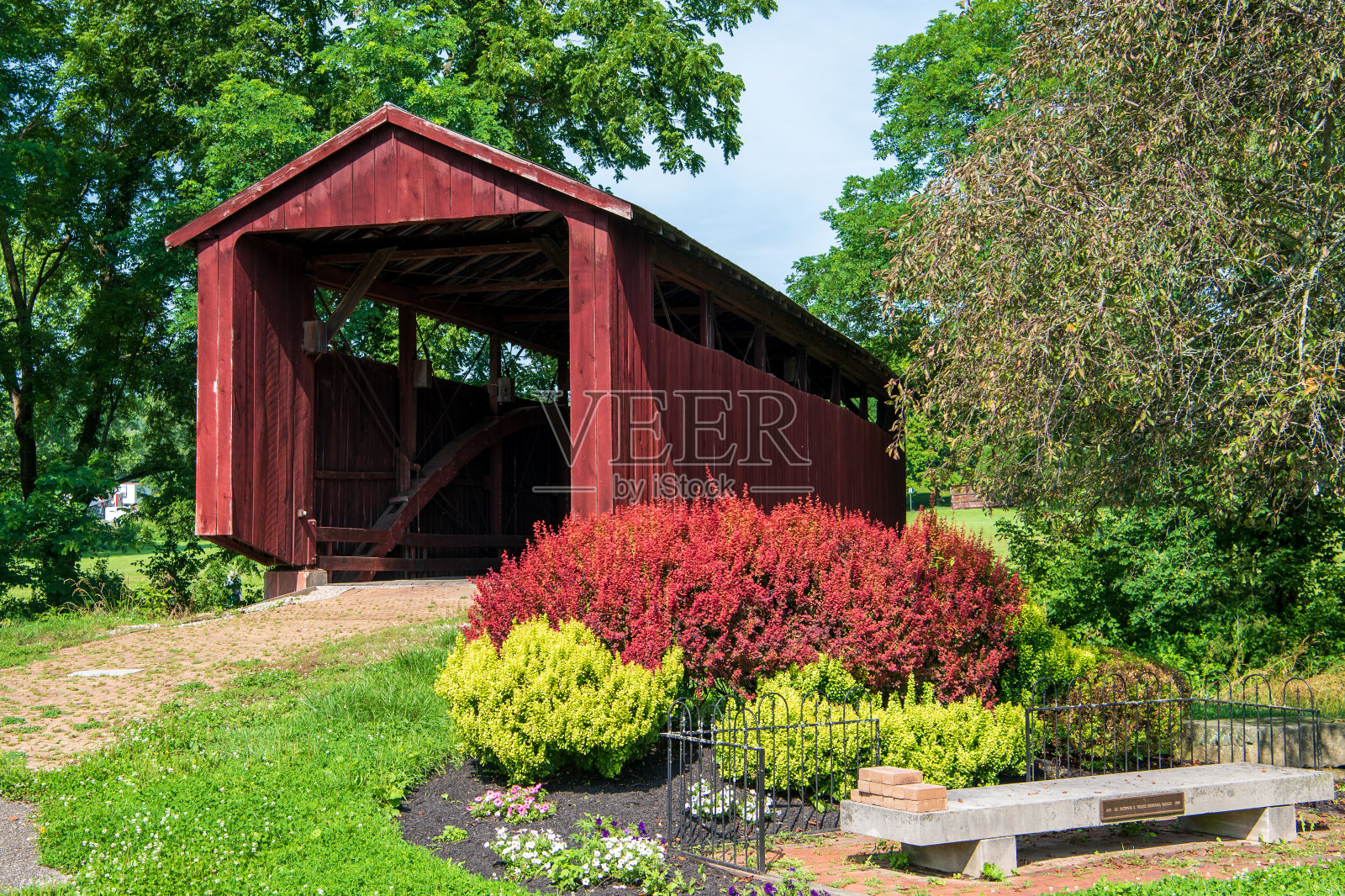 俄亥俄州费尔菲尔德县的约翰·布莱特2号廊桥照片摄影图片