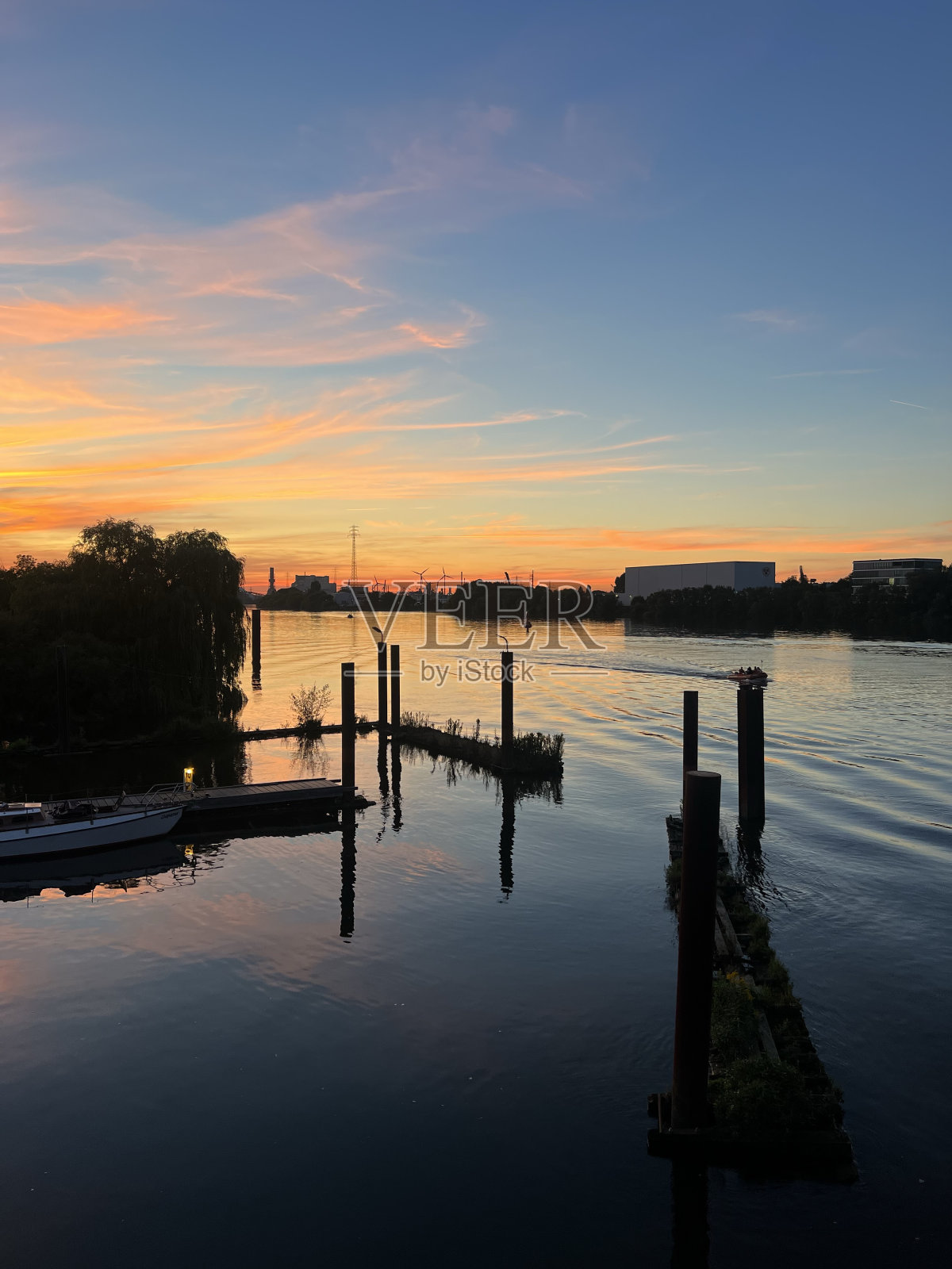 老汉堡elbbrcke的黄昏照片摄影图片