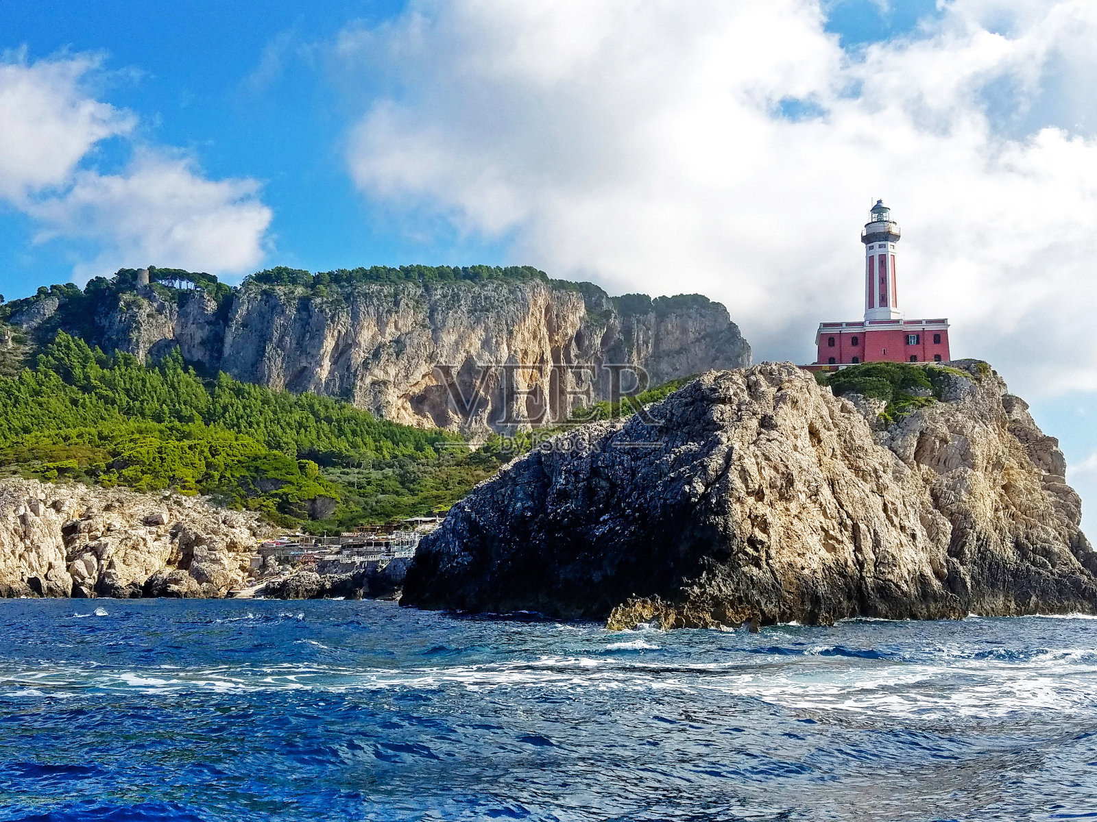 意大利卡普里岛海岸线照片摄影图片