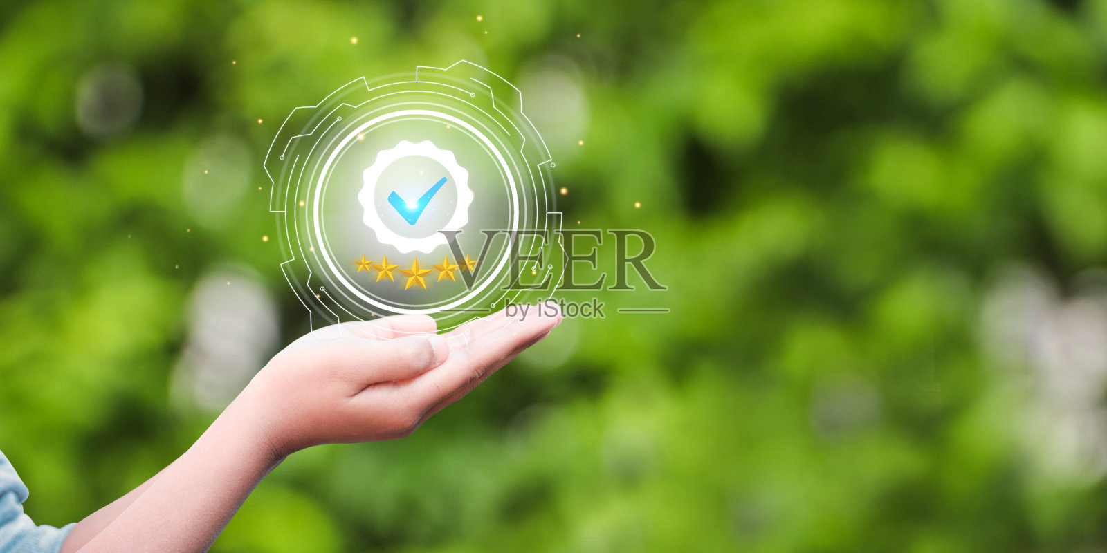 质量保证理念。商务人士展示高品质保证标志，卓越服务，高品质，卓越经营。优质服务，优质，五星，优质服务保证，照片摄影图片