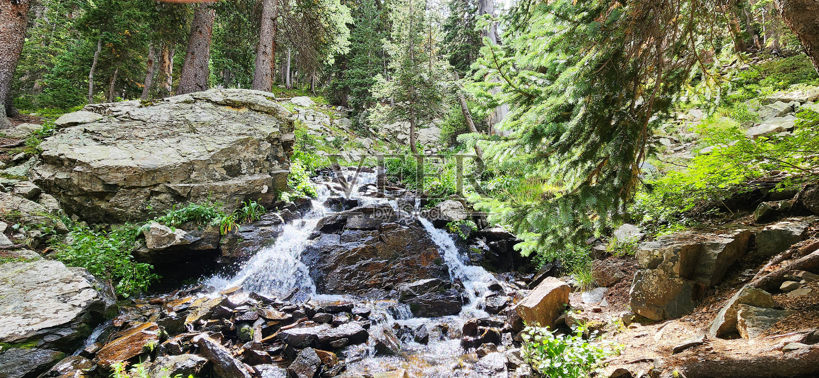 瀑布溪惠勒峰荒野照片摄影图片