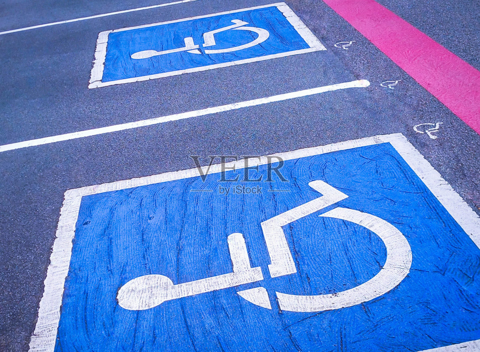 无障碍停车场照片摄影图片
