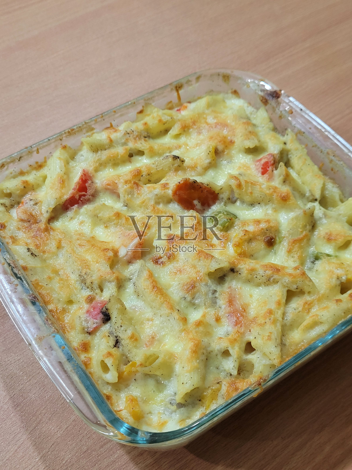 烤蔬菜白酱面食照片摄影图片