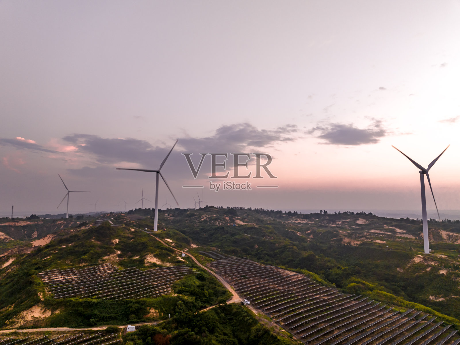 太阳能场景航拍照片摄影图片