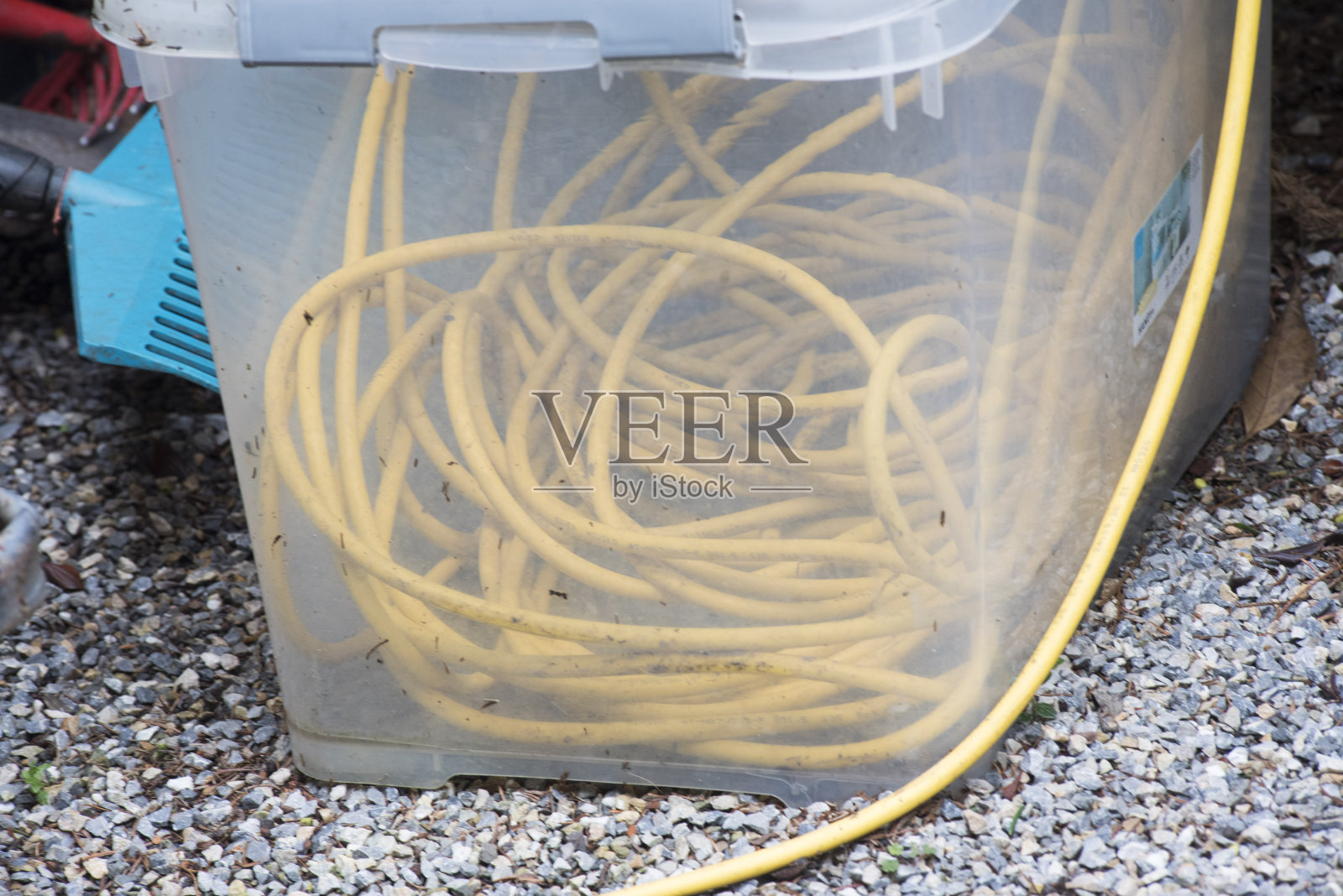 插接有电设备用电缆照片摄影图片