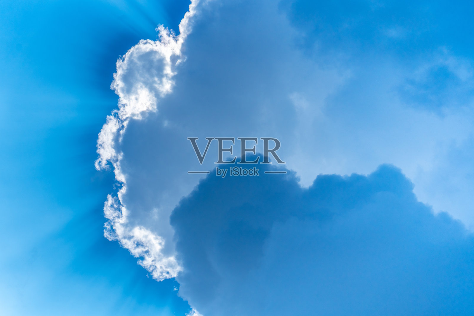 夏天蓝天白云照片摄影图片