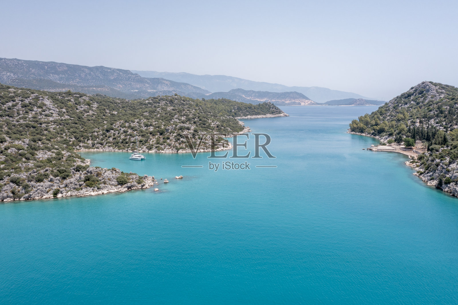 鸟瞰图Kalekoy, Demre海滩和游艇之旅在安塔利亚照片摄影图片