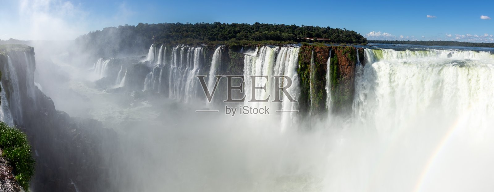 恶魔之喉瀑布或魔鬼之喉瀑布全景照片摄影图片