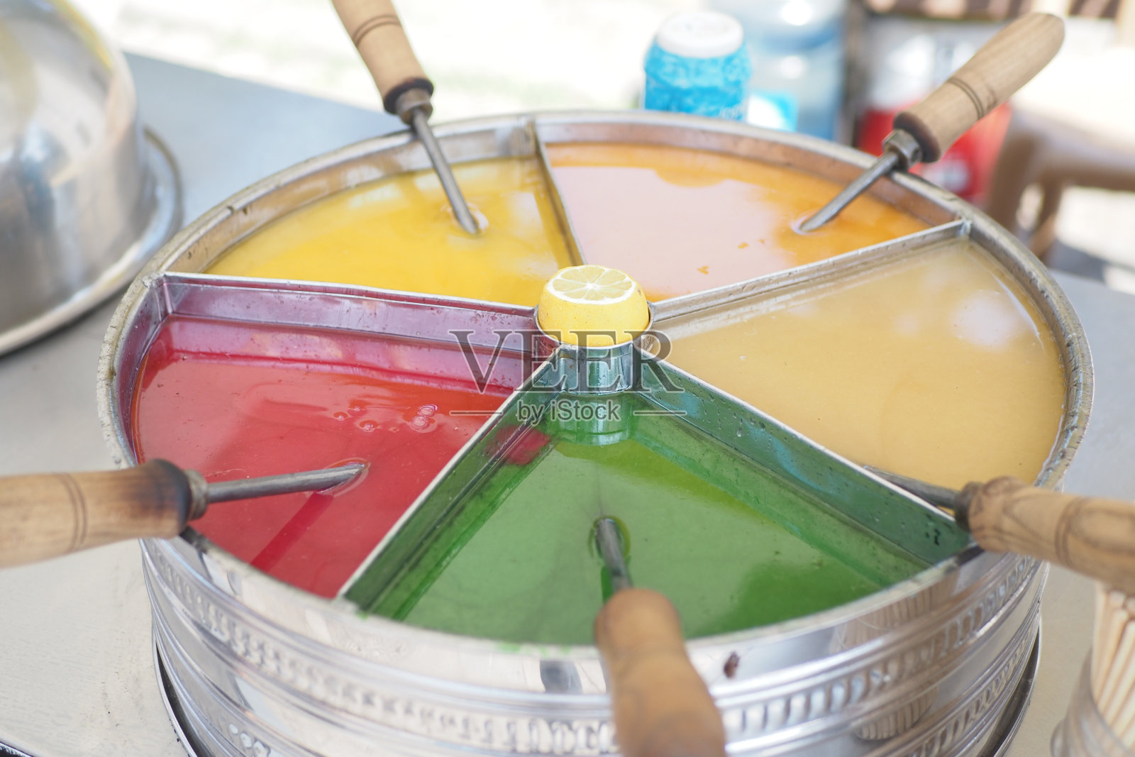 传统奥斯曼酱甜果冻照片摄影图片