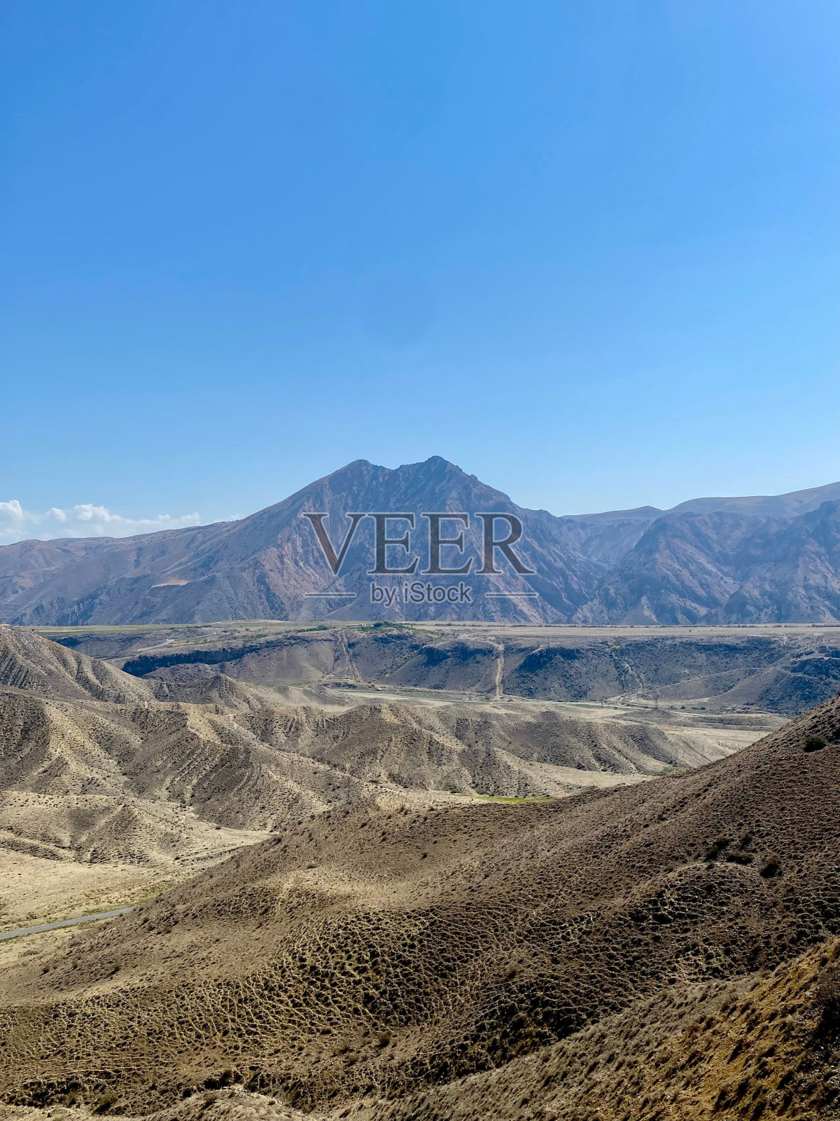 雄伟的峡谷，锯齿状的岩石:亚美尼亚，天使峡谷照片摄影图片