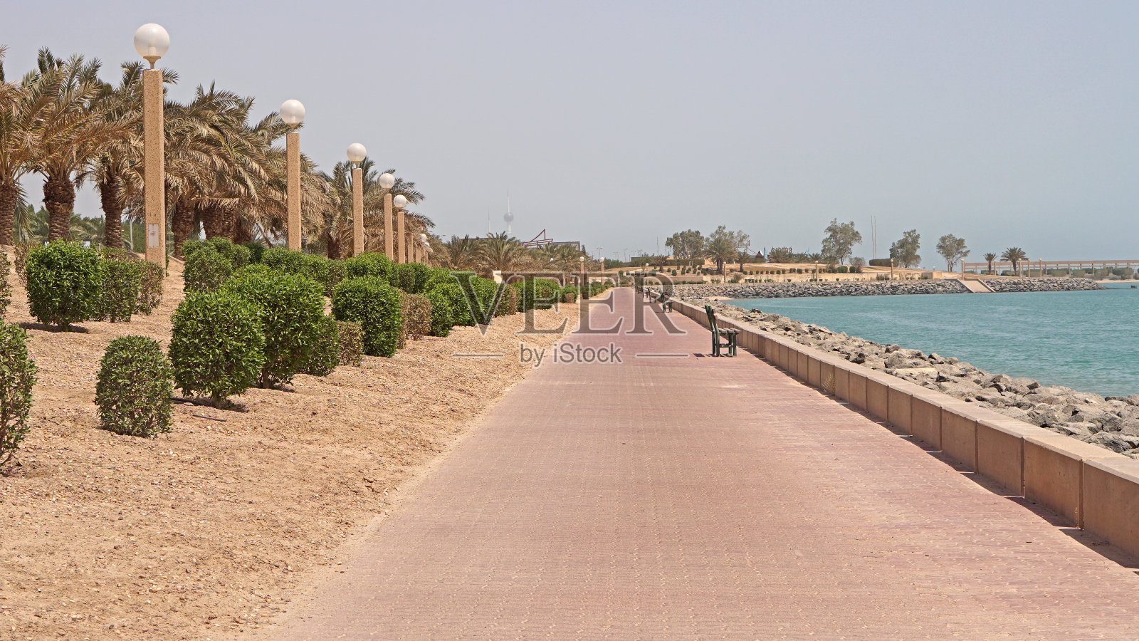 科威特长廊漫步照片摄影图片