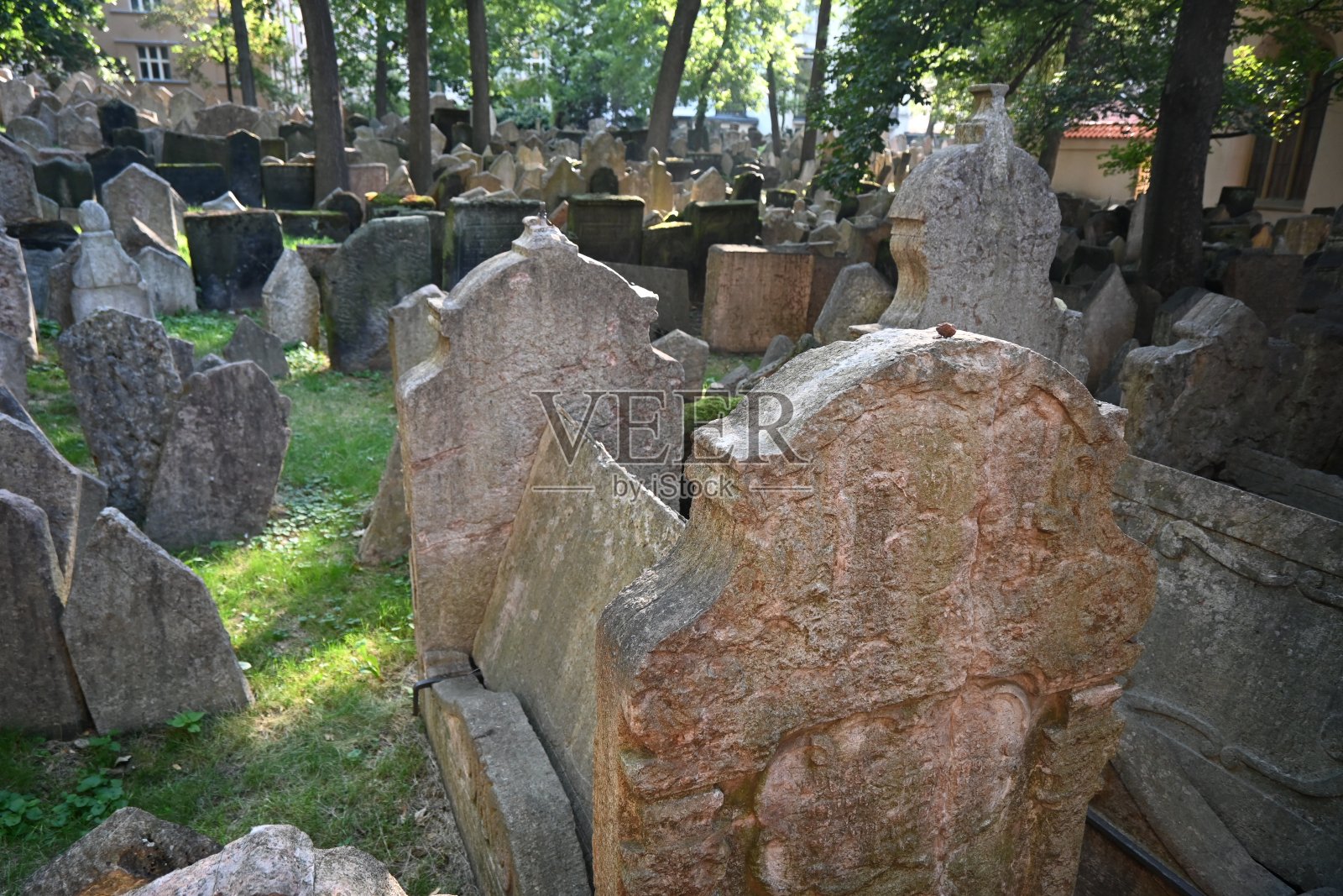 布拉格的犹太人墓地照片摄影图片